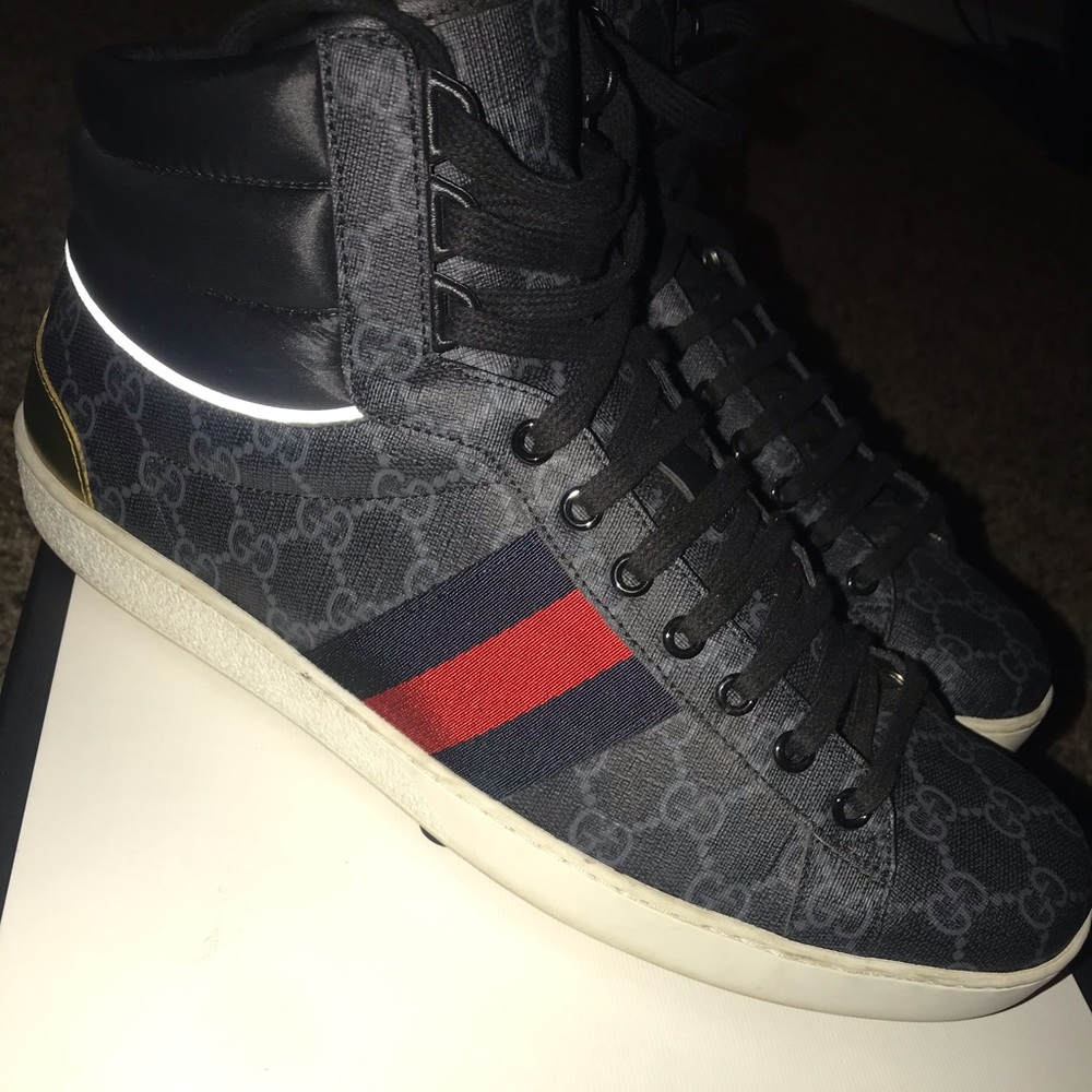 Gucci High Top Sneakers size 10